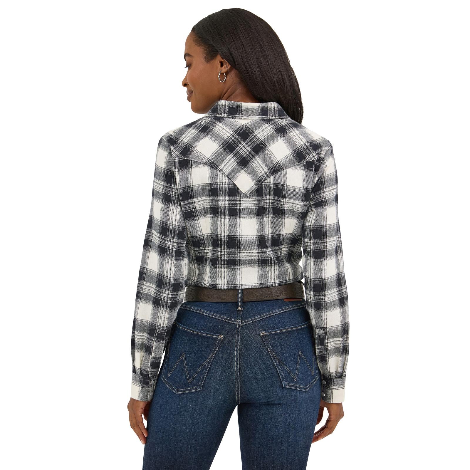 Women's Essential Top in Black Plaid 112371682 - Image 2