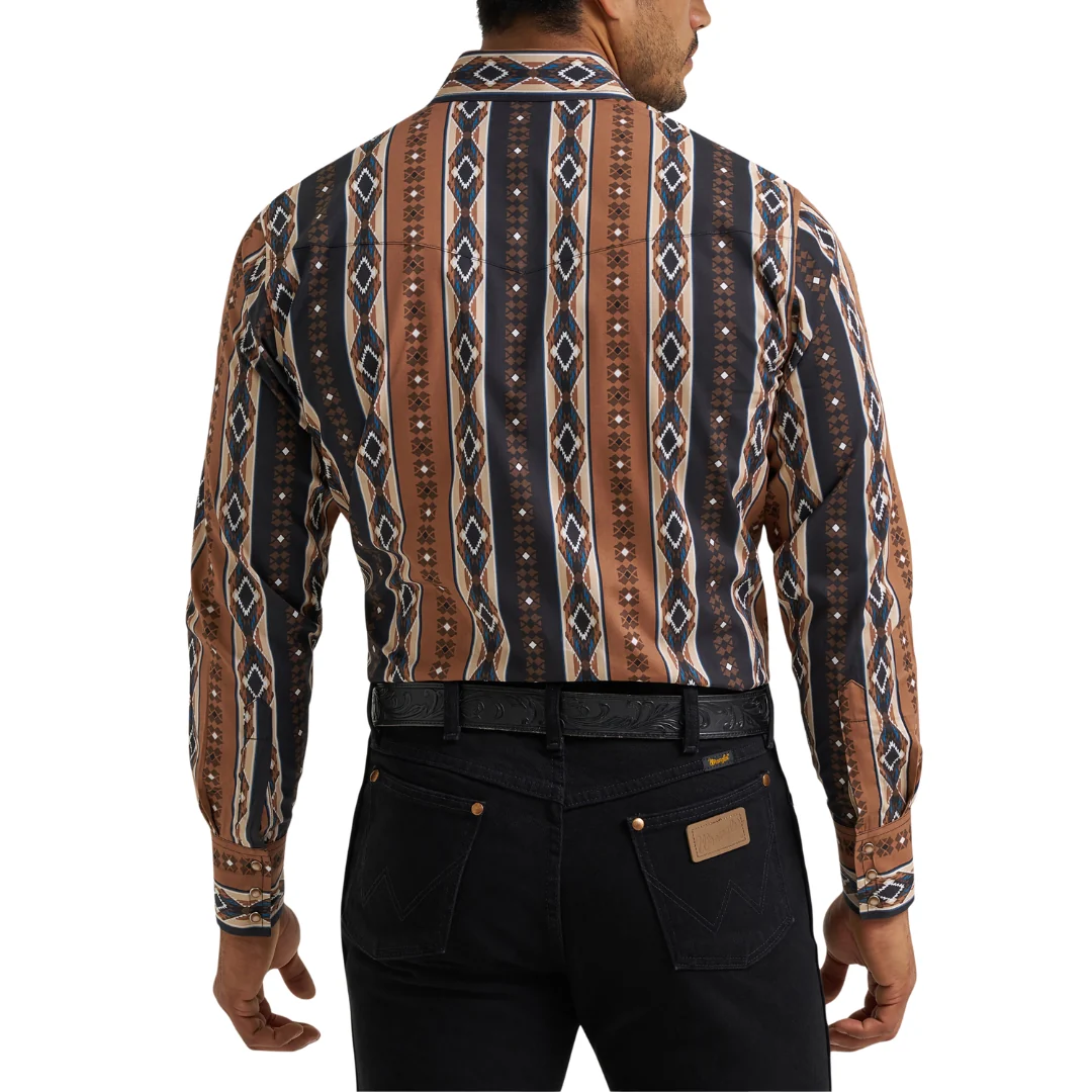 Wrangler Men's Checotah Long Sleeve Print Western Shirt in Brown - Image 2