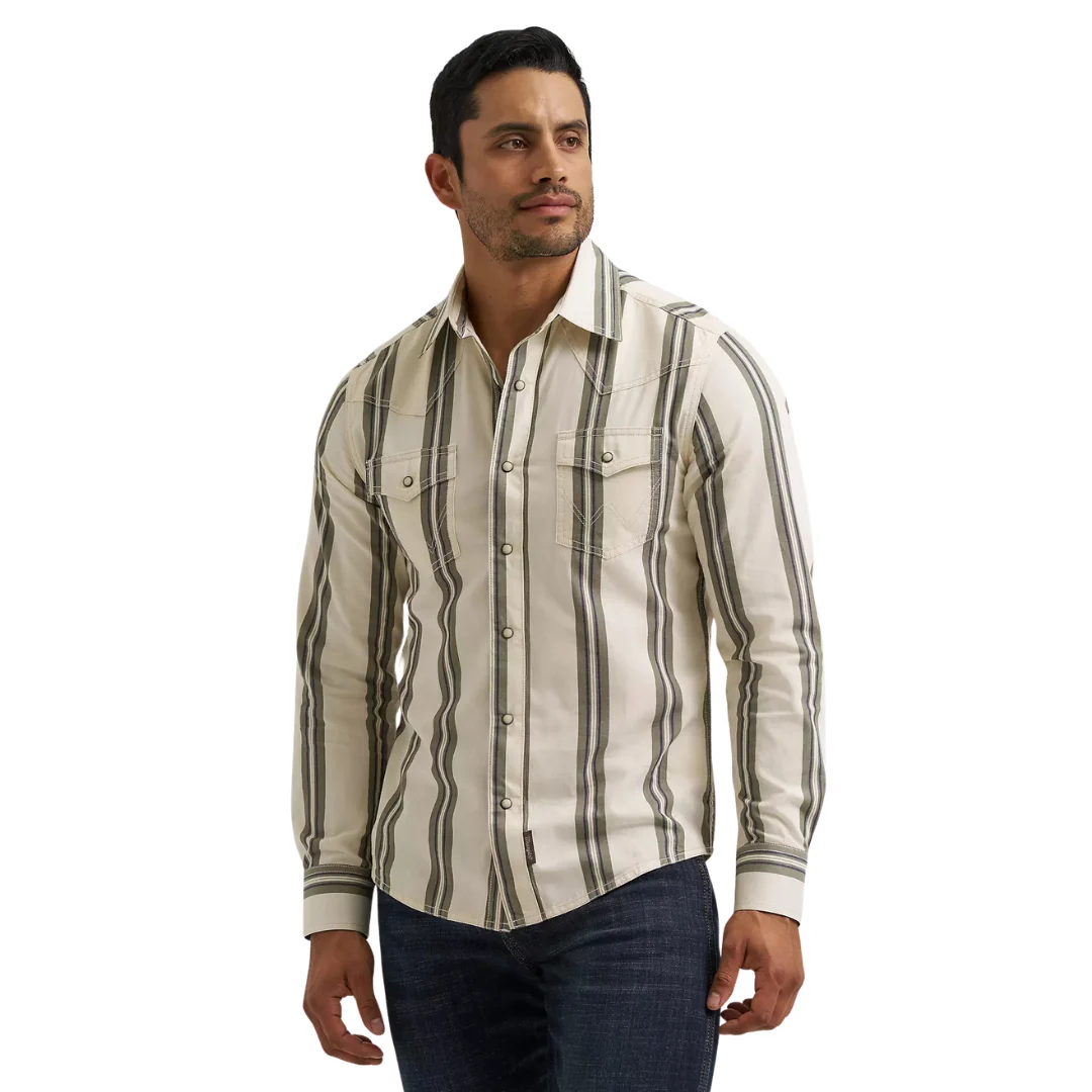 Wrangler Retro® Premium Long Sleeve Snap Shirt - Modern Fit 112381538
