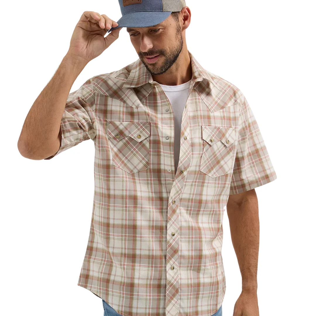 Wrangler Retro® Short Sleeve Shirt Modern Fit Khaki 112365892