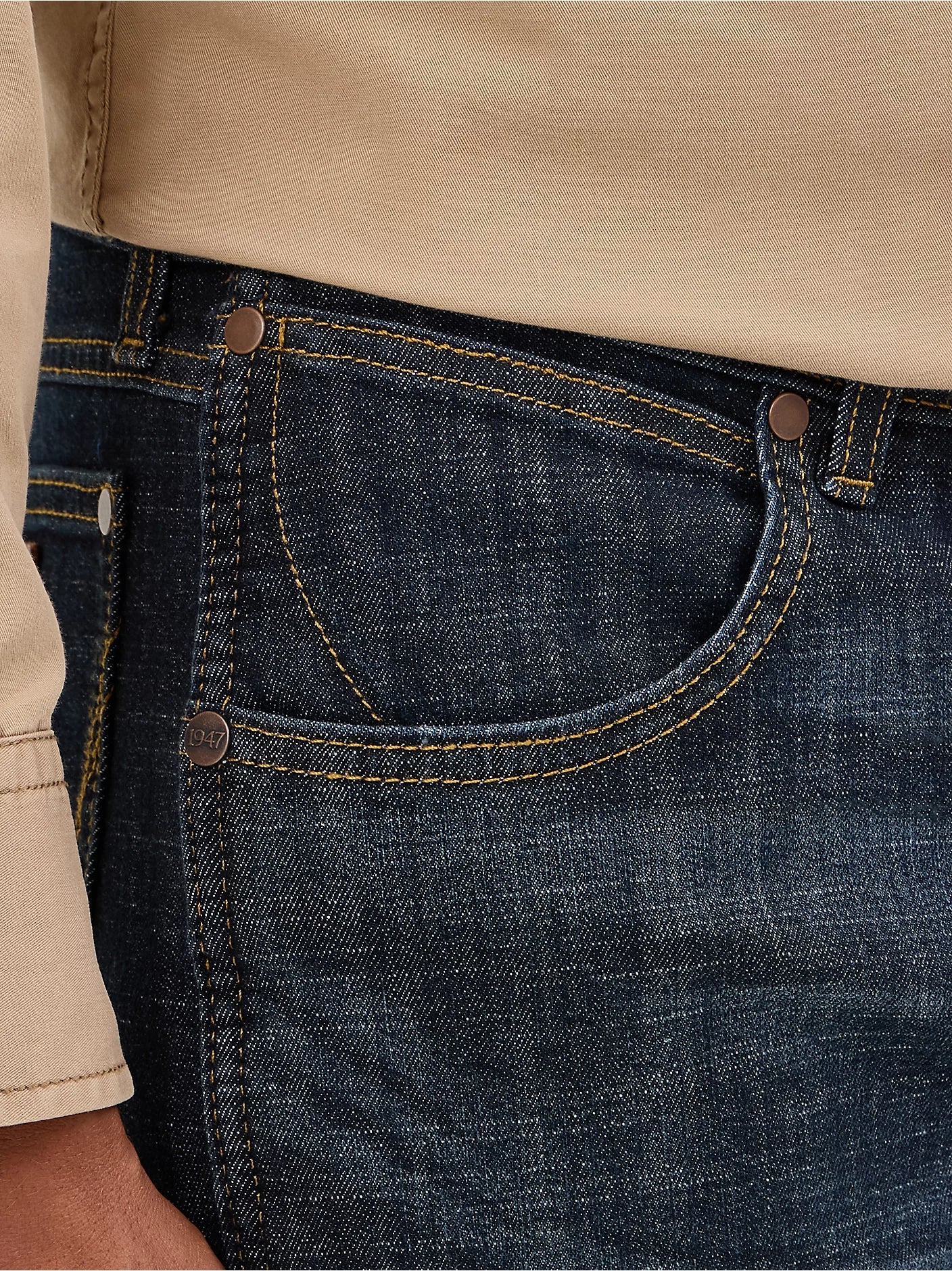 Wrangler Retro Slim Fit Bootcut Dax Jeans 77MWZDX - Image 6